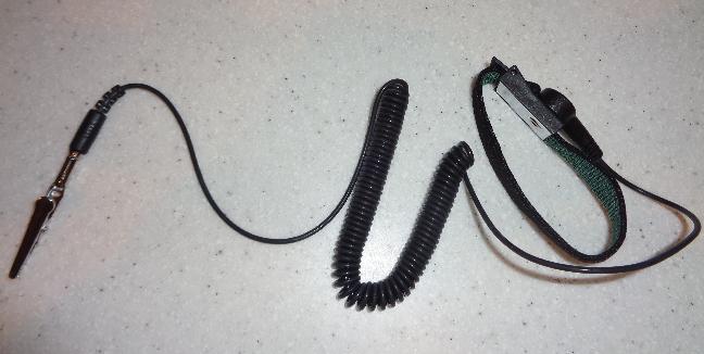grounding wrist strap